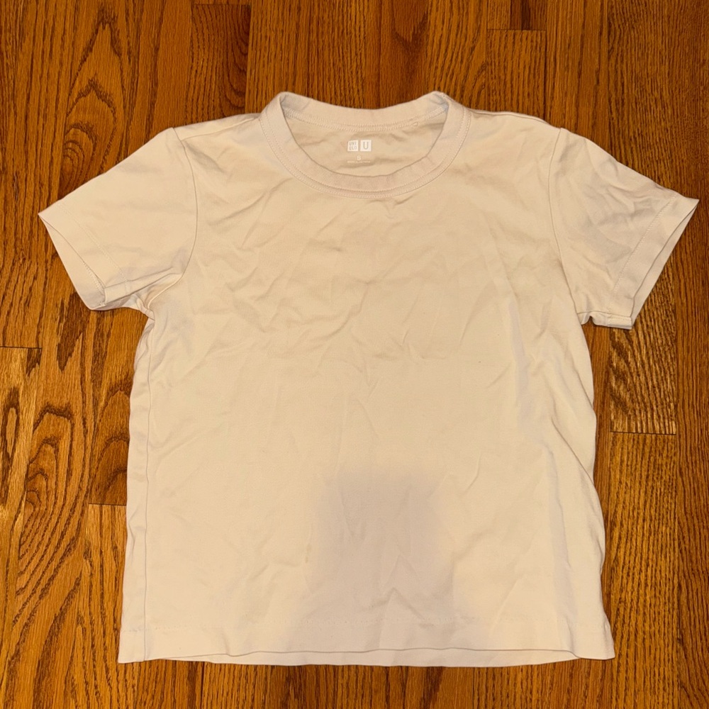 Uniqlo Off-White Casual Tee